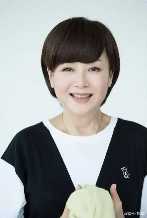 恬妞:新婚之夜成小三,我不需要丈夫,要一位可以谈得来的朋友