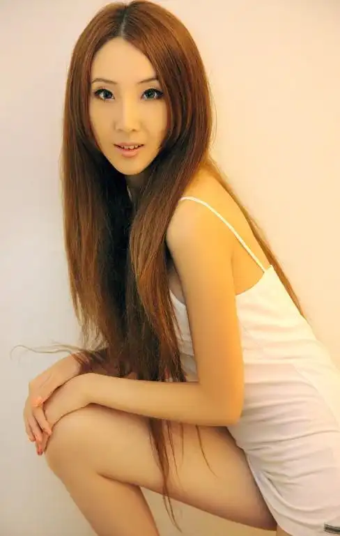 北京电影学院美女侯芊浥激情性感释放