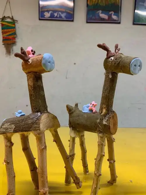 自然木工课就是希望孩子们创作的形象来源于自然,材料同样如此,整个