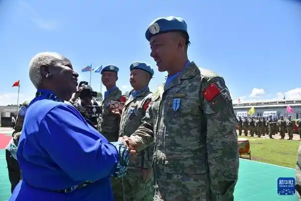 中国第27批赴刚果金维和部队全体官兵荣获联合国和平勋章