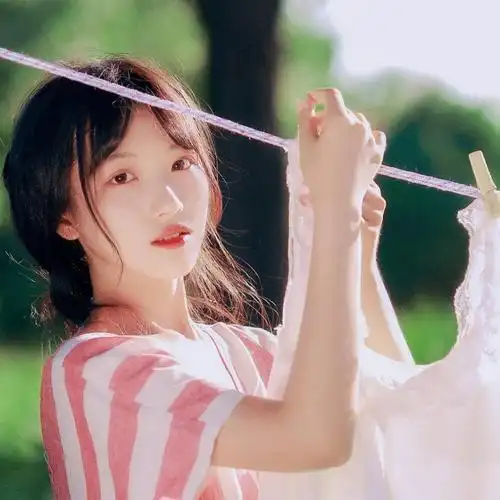 2020最火好看网红女生气质头像