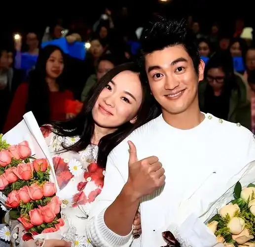 霍思燕:嫁小5岁丈夫,婚后生一胎,一家三口其乐融融|杜江|嗯哼|邓超