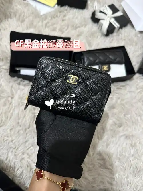 出全新香奈儿cf拉链零钱包黑金荔枝