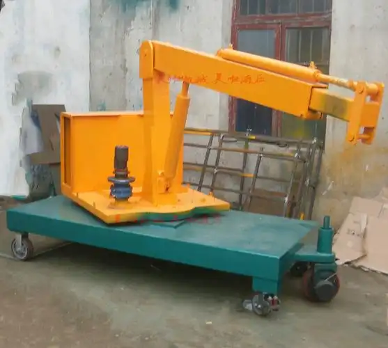 单臂起吊机移动式液压小吊车全自动行走旋转伸缩液压吊车
