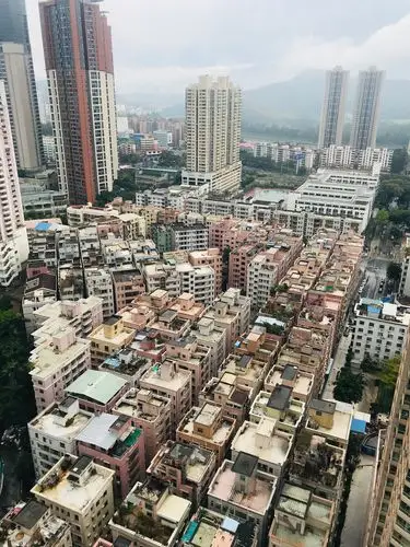 #深圳罗湖,消失中的蔡屋围城中村 - 梁为登