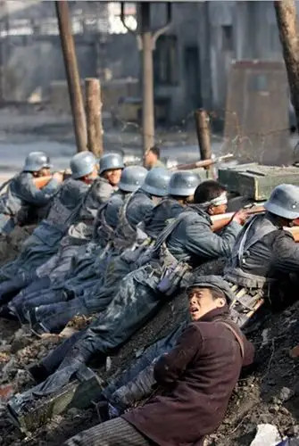 图首部上海淞沪会战电影烽火丽人上映朱亚文称碰到好剧本