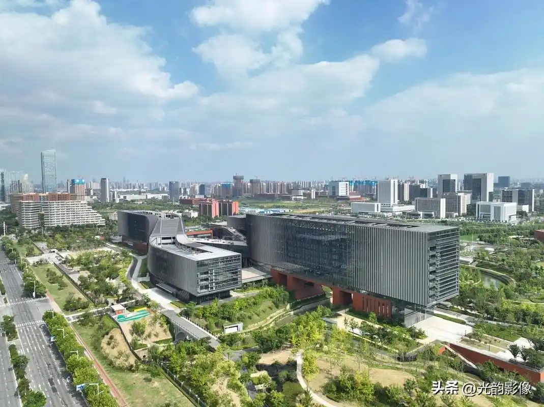 航拍合肥量子中心,全球顶尖的科技人才在这里聚集