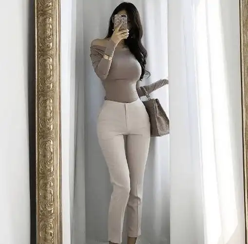 韩国九头身美女好身材全靠健身网友戏称衣服架子