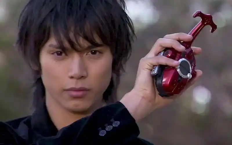 行之天道,总司一切!假面骑士kabuto 甲斗燃剪