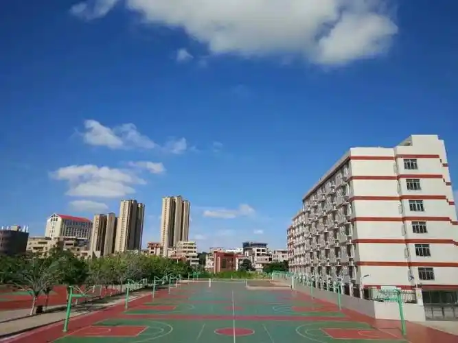 p>厦门市翔安第一中学(xiangan no.