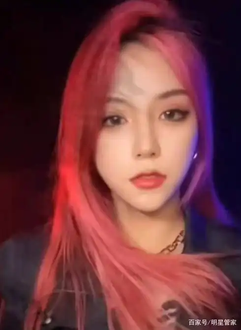 千万网红刀小刀陷入炒作风波,"阳台事件"不是偶然,眼球无下限?