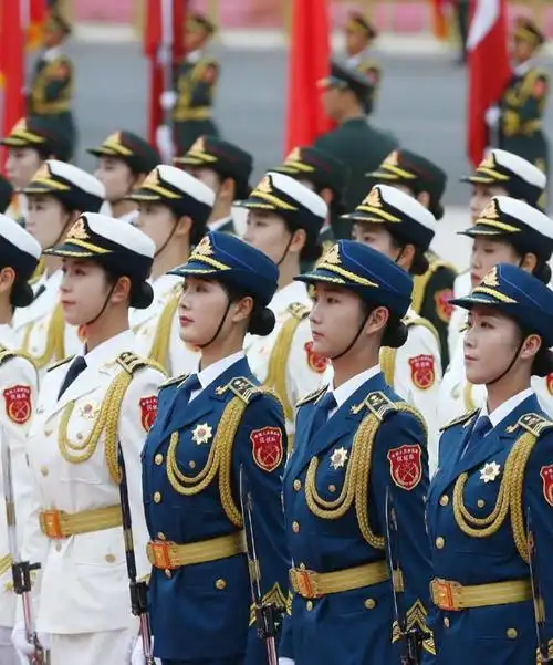 从三军仪仗队队员到国防教育宣讲员,这个女大学生不简单!