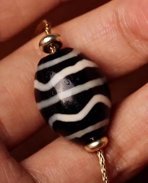 至美水波纹达洛老天珠带天然蓝沁完美