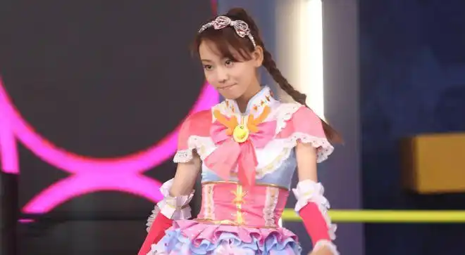 《舞法天女》的秋茸,多次出演公益电影,如今15岁颜值越来越高|杜海涛