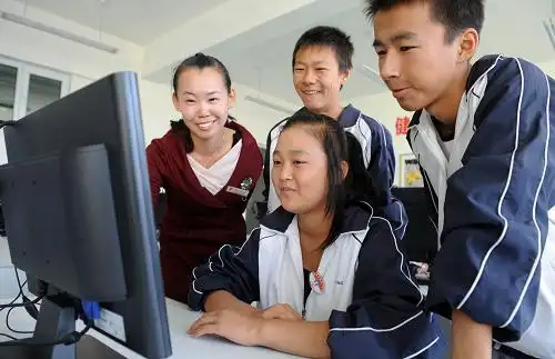 6月1日消息,今日中国互联网络信息中心发布了《2014年中国青少年上网