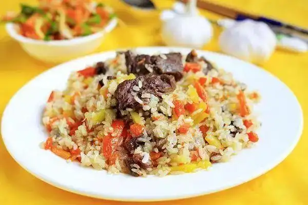 论花式吃羊,新疆人绝不认输|抓饭|羊肉|馄饨|烤肉_网易订阅