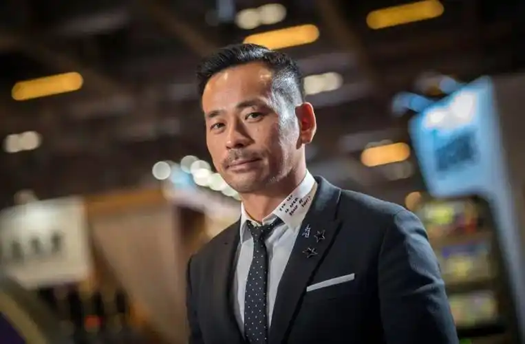 原创洗米华情人放售香港豪宅叫价105亿不接受看房为还债降价出手