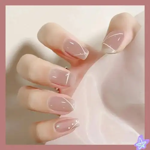 气质美甲简约线条冰透红茶美甲初夏