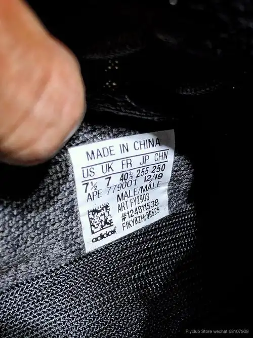 纯原yeezy350v2黑生胶天使配色黑磨石