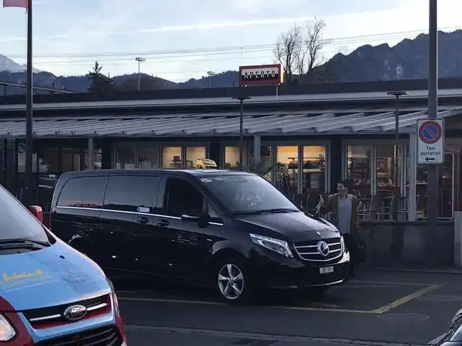 瑞士的出租车有多高冷?