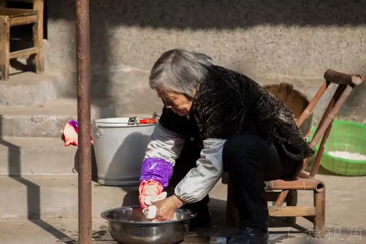 (图中有涉及到的人物照片,没有用于商业用途,如果本人认为不合适,我