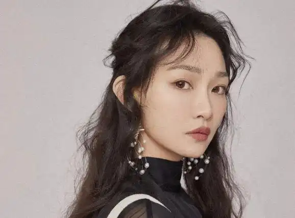 鄂尔多斯草原音乐节明星聚齐嗨翻草原