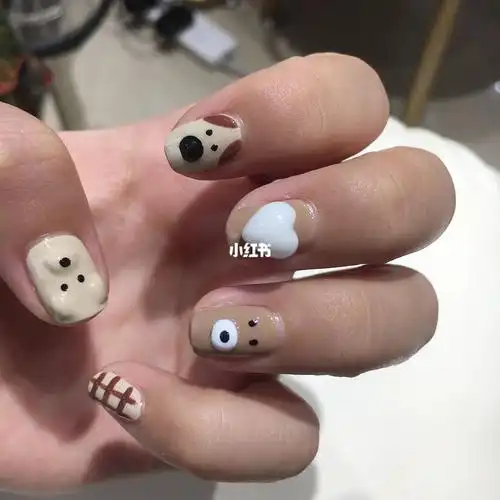 立体狗狗卡通美甲