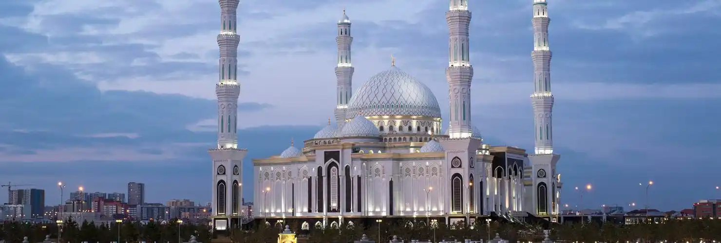 苏丹·哈桑清真寺旅游攻略