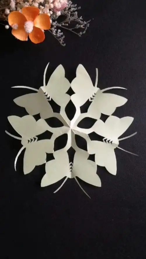 剪纸#手工剪纸五角窗花蝴蝶,超漂亮.