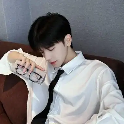 男生头像独一无二与众不同高清图片