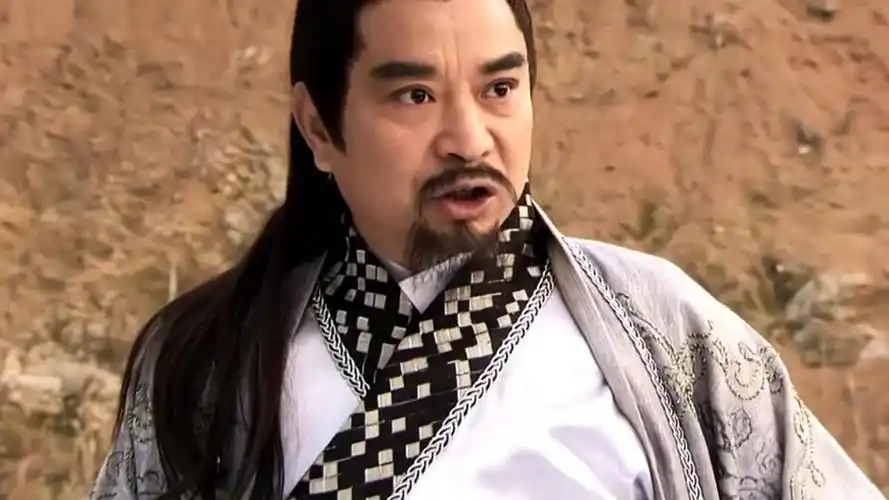 他们身边 为您推荐: 上错花轿嫁对郎:状元郎被公主吓哭,张铁林的到来