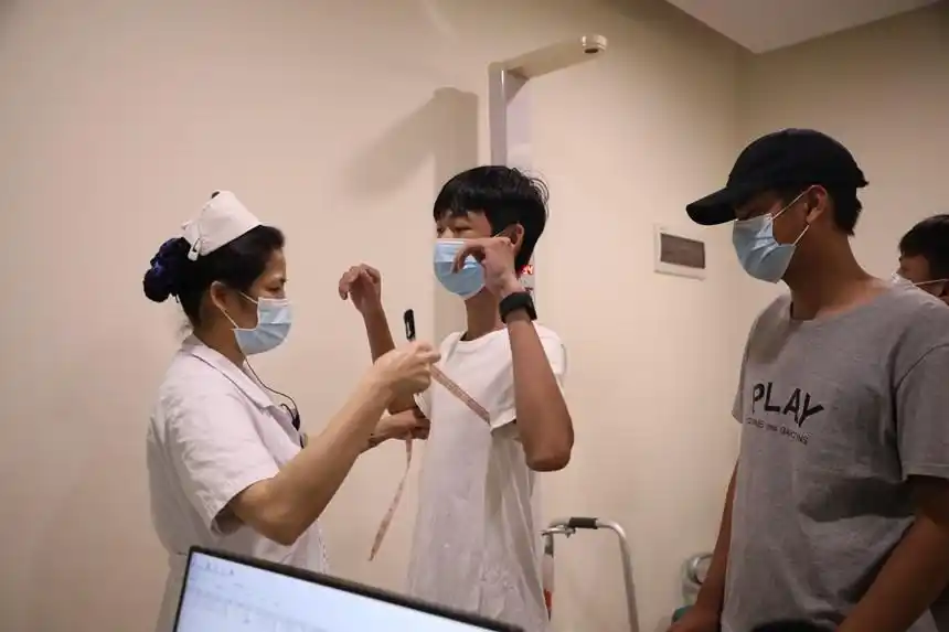 兴宁区征兵体检火热进行中