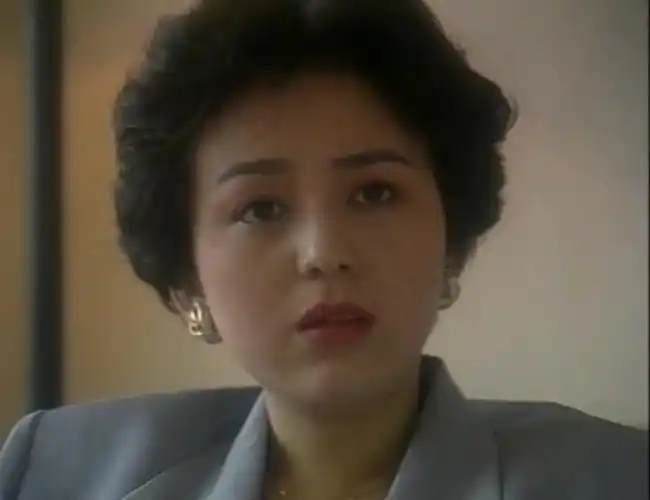 【盘点】女演员不常见的影视剧造型三十四-王琳《情满珠江》_哔哩哔哩