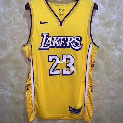 詹姆斯湖人队23号2020款城市版热压球衣_詹姆斯_勒布朗詹姆斯_时尚_穿