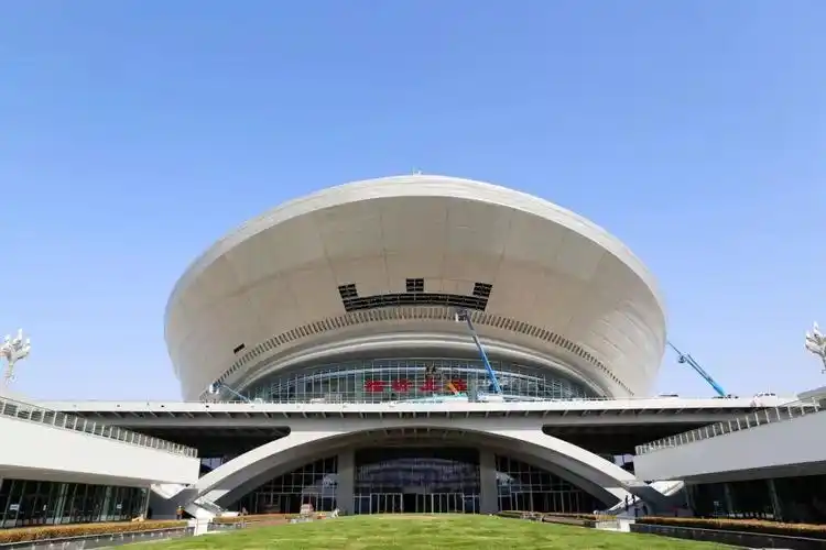 太惊艳高铁通车在即临沂北高铁北站内景抢先看