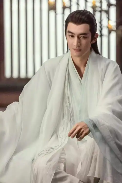 同样是演上古神君,对比林更新和高伟光,才明白什么是丰神俊朗!