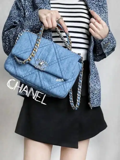 香奈儿chanel丹宁19bag 现实版酷到没朋友