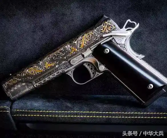 武器艺术|男人最爱的1911"雕花"