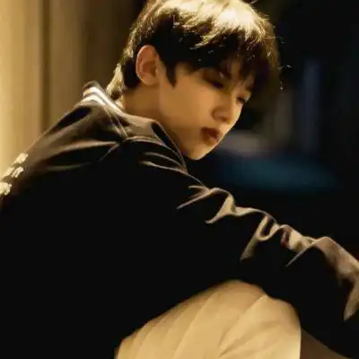 帅气撩人高冷真人男头像图片,性格高冷的男生_男生头像_头像屋