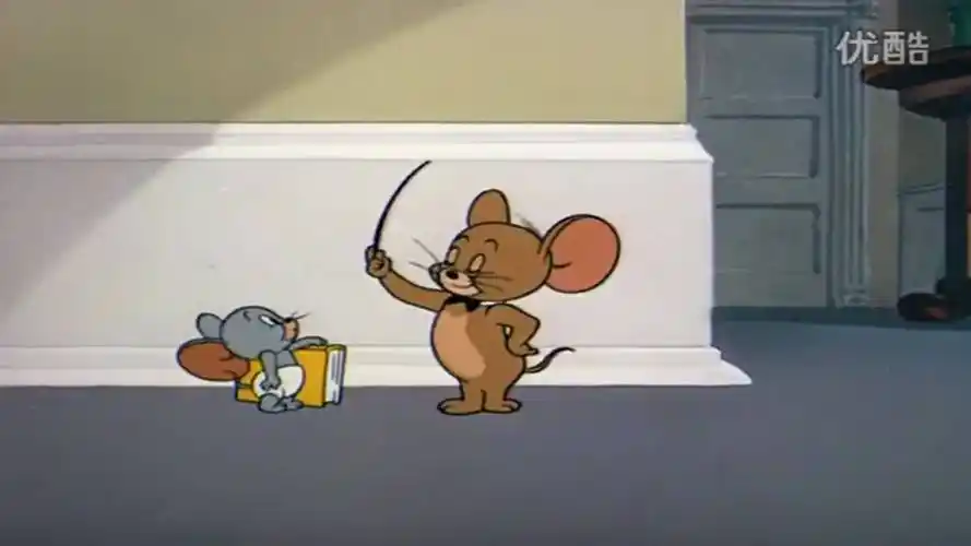 猫和老鼠杰瑞让小灰鼠去拔猫毛结果把汤姆都拉过来了