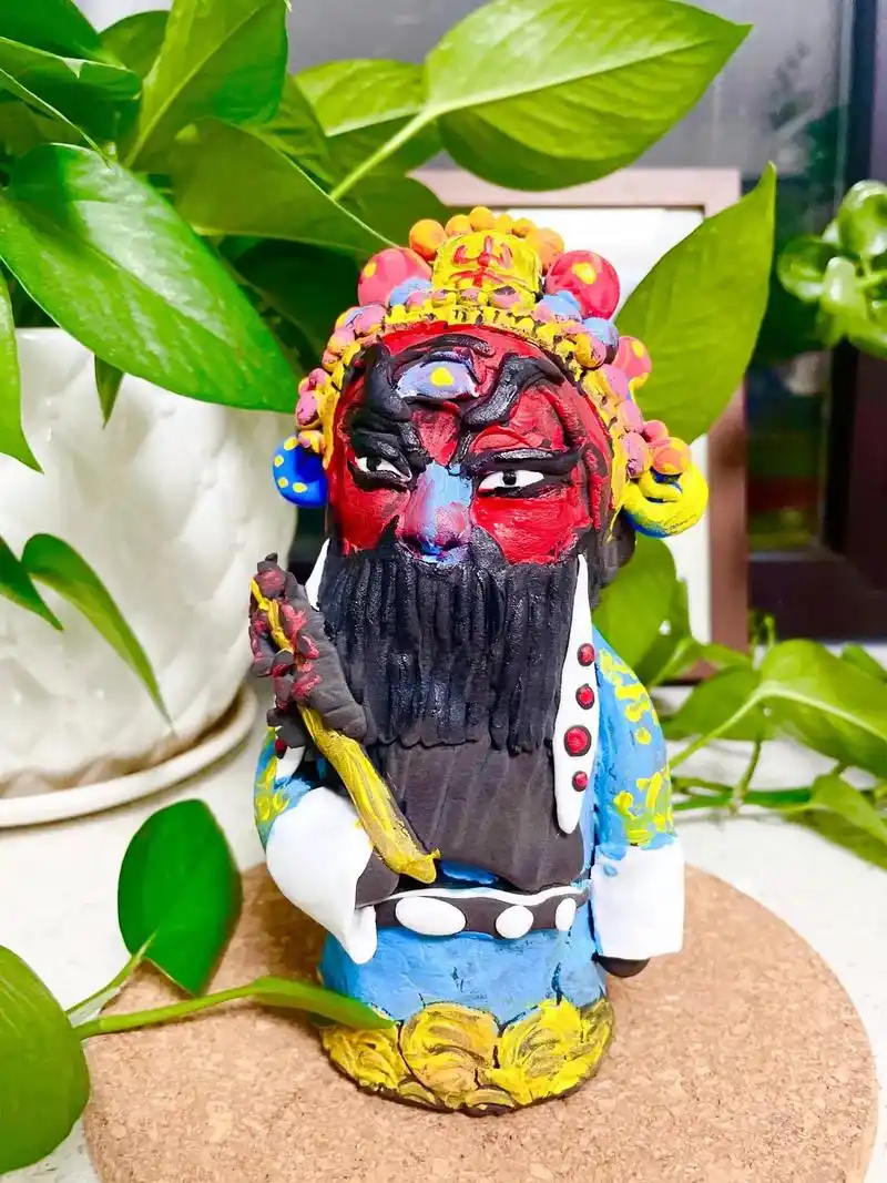 国庆节手工 #有趣的儿童手工作品 #超轻粘土手工 #艺术启蒙   京剧是