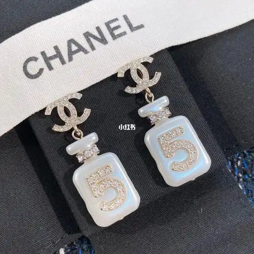 chanel 香奈儿5号香水瓶耳环99