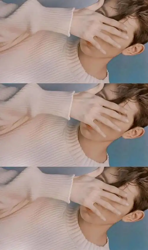 王源手部特写图照 纤细绝美的音乐玉手