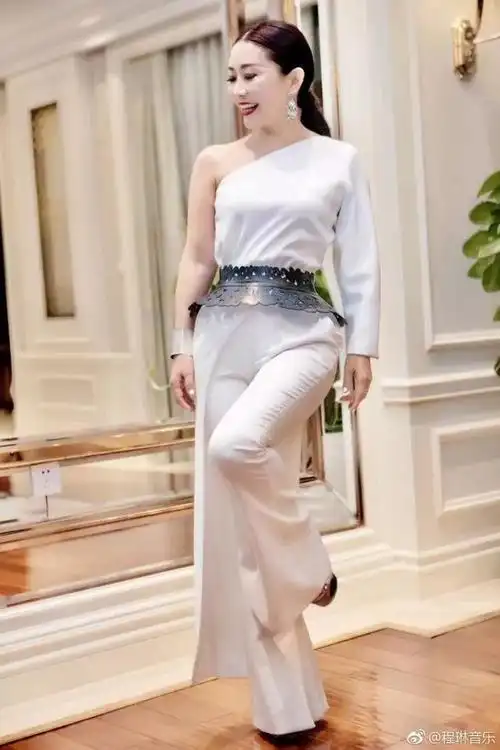 台湾歌手程琳个人资料