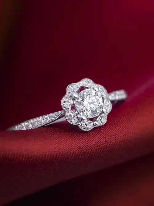 一克拉钻戒女真钻18k白金群镶定制玫瑰铂金经典四爪30分钻石戒指