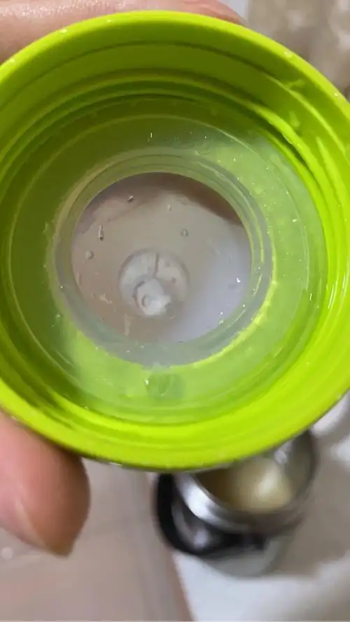 贝亲奶瓶排气孔堵住了不排气怎么办?