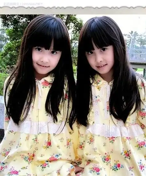 女双胞胎可爱名字,好听的双胞胎女生名字图3