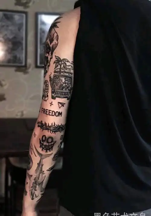 拼接花臂纹身图片手臂肩部oldschool纹身图案