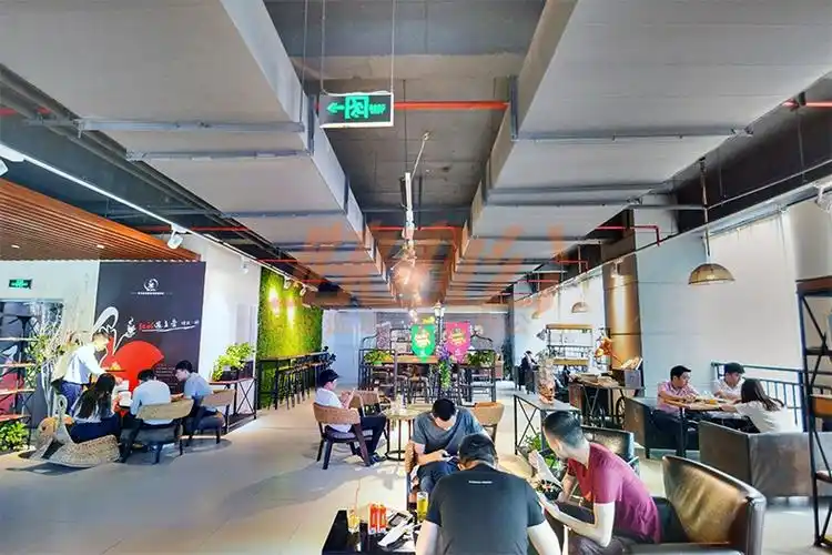 青年创客共享空间