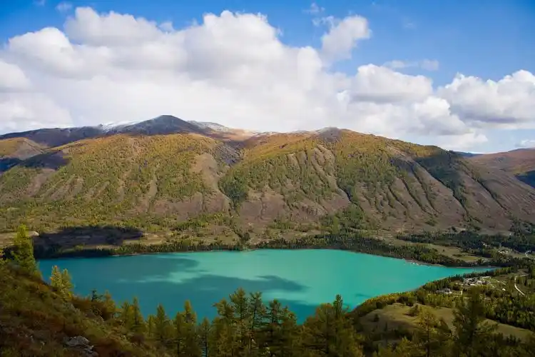 美丽的阿勒泰喀纳斯湖,高清图片,电脑桌面-壁纸族